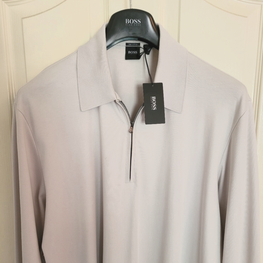 Hugo Boss long sleeve lightweight Sweatershirts